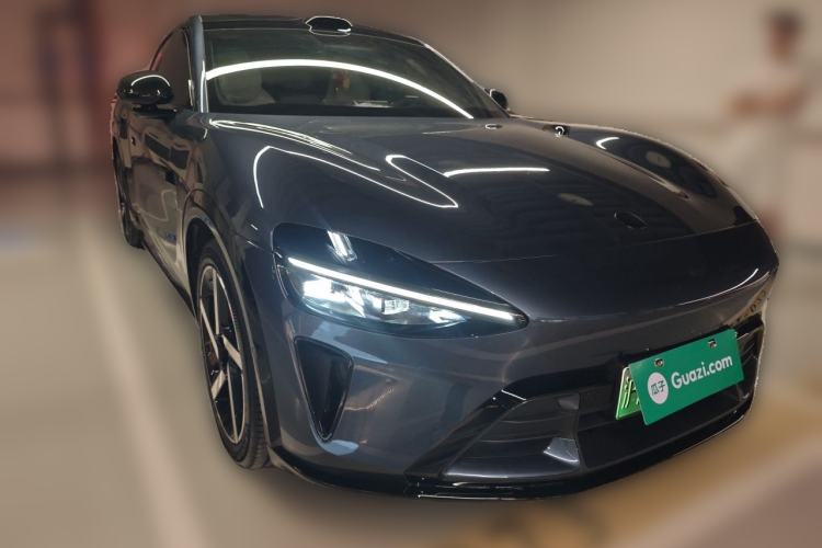 Used Xiaomi Auto YU7 2025 Ultra-Long Range High-Performance All-Wheel-Drive Max Edition Front Right 45 Deg