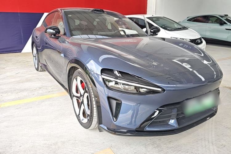 Used Xiaomi Auto YU7 2025 Ultra-Long Range High-Performance All-Wheel-Drive Max Edition Front Right 45 Deg