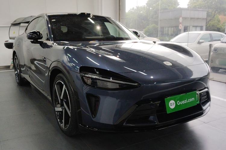 Used Xiaomi Auto YU7 2025 Ultra-Long Range High-Performance All-Wheel-Drive Max Edition Front Right 45 Deg