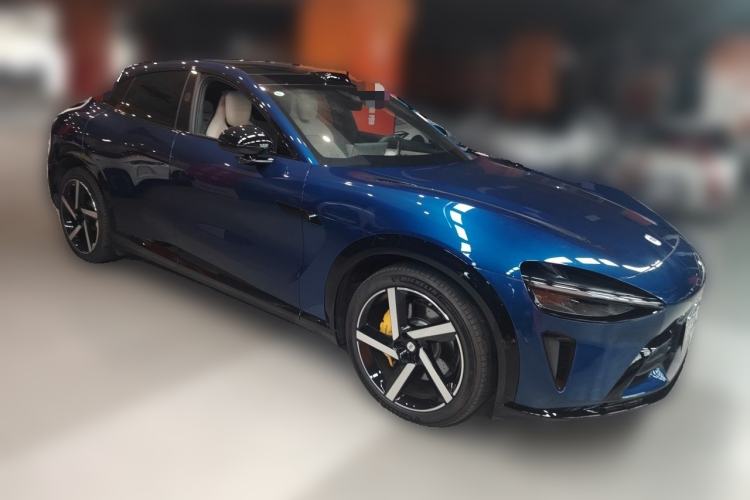 Used Xiaomi Auto YU7 2025 Ultra-Long Range High-Performance All-Wheel-Drive Max Edition Front Right 45 Deg