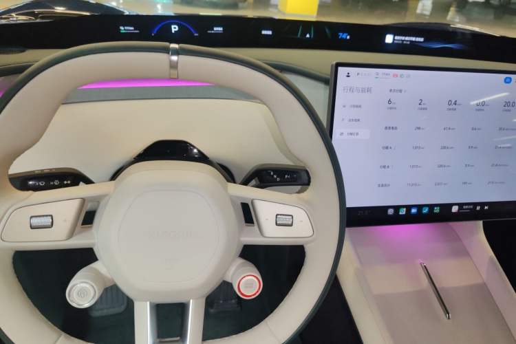 Used Xiaomi Auto YU7 2025 Ultra-Long Range High-Performance All-Wheel-Drive Max Edition Gear Lever