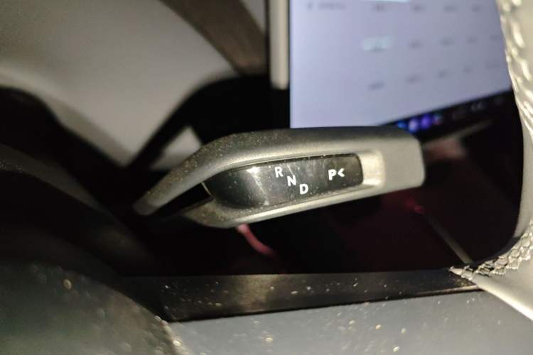 Used Xiaomi Auto YU7 2025 Ultra-Long Range All-Wheel Drive Pro Version Gear Lever