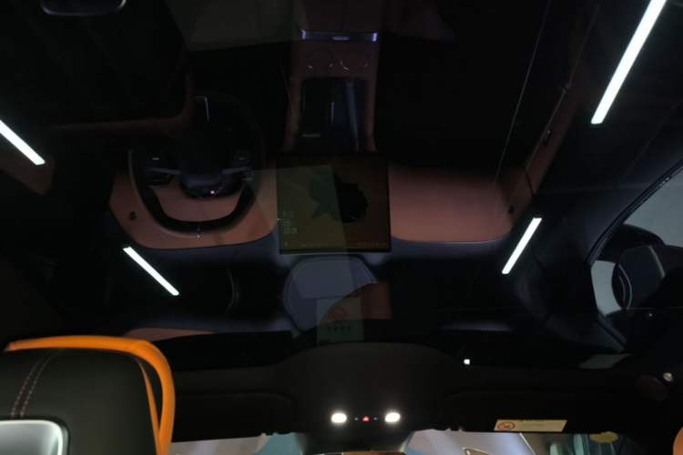 Used Xiaomi Auto YU7 2025 Ultra-Long Range All-Wheel Drive Pro Version Headliner