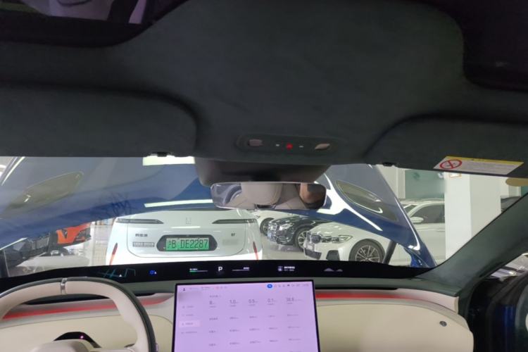 Used Xiaomi Auto YU7 2025 Ultra-Long Range High-Performance All-Wheel-Drive Max Edition Headliner