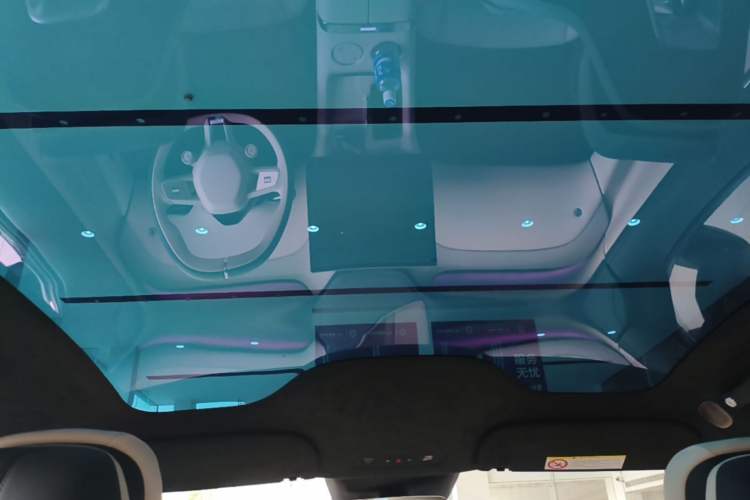 Used Xiaomi Auto YU7 2025 Ultra-Long Range High-Performance All-Wheel-Drive Max Edition Headliner
