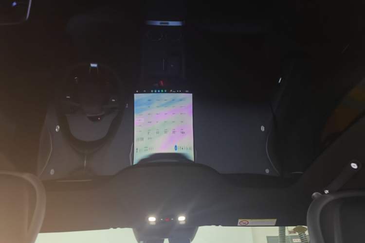 Used Xiaomi Auto YU7 2025 Ultra-Long Range High-Performance All-Wheel-Drive Max Edition Headliner