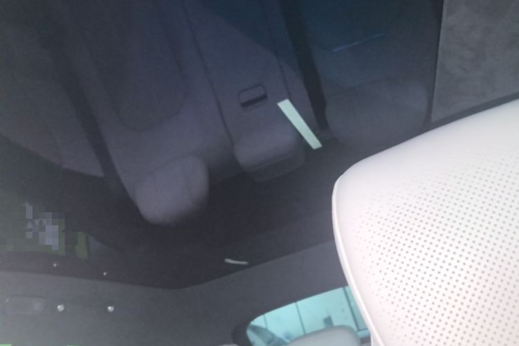 Used Xiaomi Auto YU7 2025 Ultra-Long Range High-Performance All-Wheel-Drive Max Edition Headliner