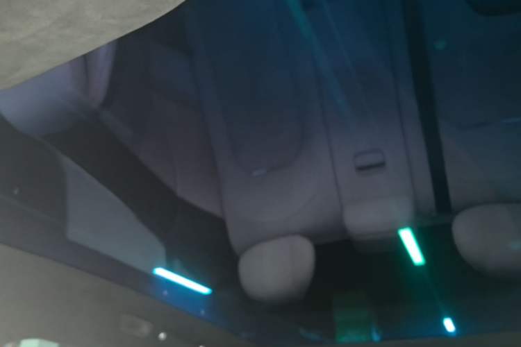 Used Xiaomi Auto YU7 2025 Ultra-Long Range High-Performance All-Wheel-Drive Max Edition Headliner