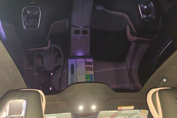 Used Xiaomi Auto YU7 2025 Ultra-Long Range High-Performance All-Wheel-Drive Max Edition Headliner