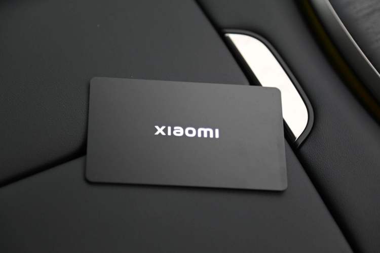 Used Xiaomi Auto YU7 2025 Ultra-Long Range High-Performance All-Wheel-Drive Max Edition Interior 1