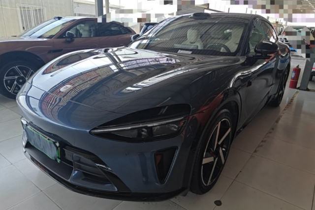 Used Xiaomi Auto YU7 2025 Ultra-Long Range High-Performance All-Wheel-Drive Max Edition