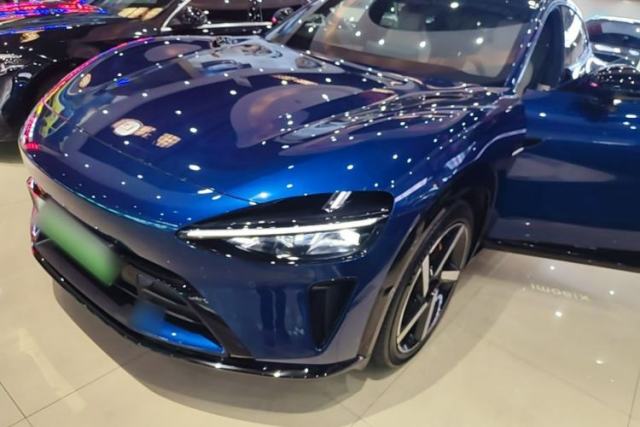 Used Xiaomi Auto YU7 2025 Ultra-Long Range High-Performance All-Wheel-Drive Max Edition