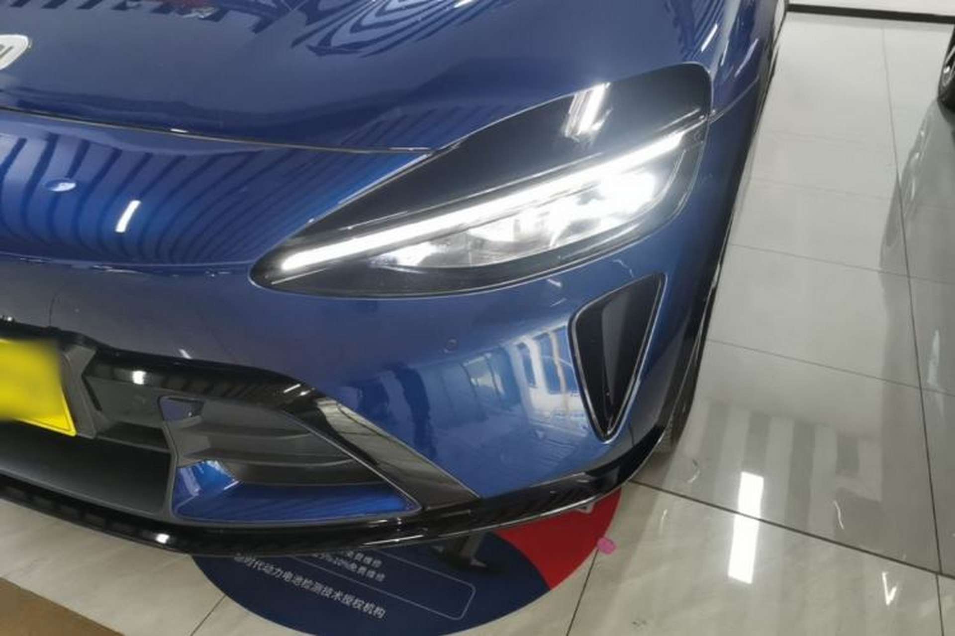 Used Xiaomi Auto YU7 2025 Ultra-Long Range High-Performance All-Wheel-Drive Max Edition Left Front Headlight