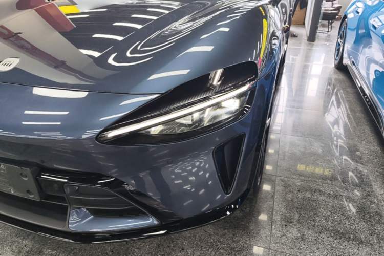 Used Xiaomi Auto YU7 2025 Ultra-Long Range High-Performance All-Wheel-Drive Max Edition Left Front Headlight