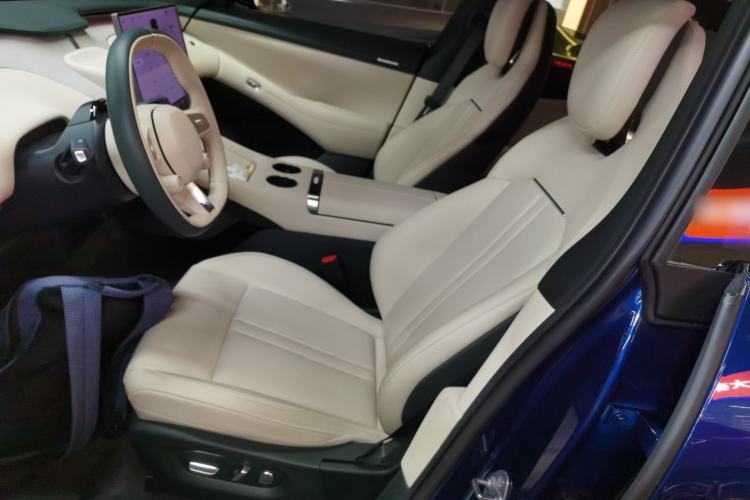Used Xiaomi Auto YU7 2025 Ultra-Long Range Rear-Wheel Drive Version Left Front Seat
