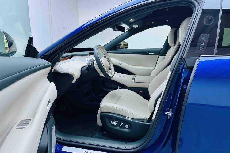 Used Xiaomi Auto YU7 2025 Ultra-Long Range High-Performance All-Wheel-Drive Max Edition Left Front Seat