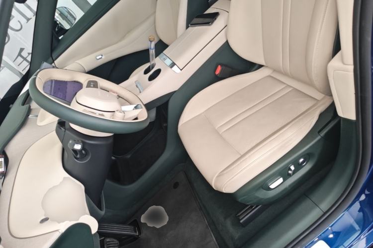 Used Xiaomi Auto YU7 2025 Ultra-Long Range Rear-Wheel Drive Version Left Front Seat
