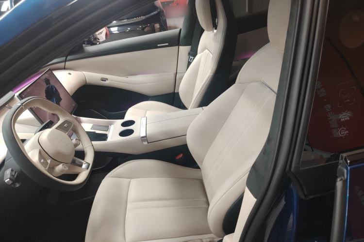 Used Xiaomi Auto YU7 2025 Ultra-Long Range High-Performance All-Wheel-Drive Max Edition Left Front Seat