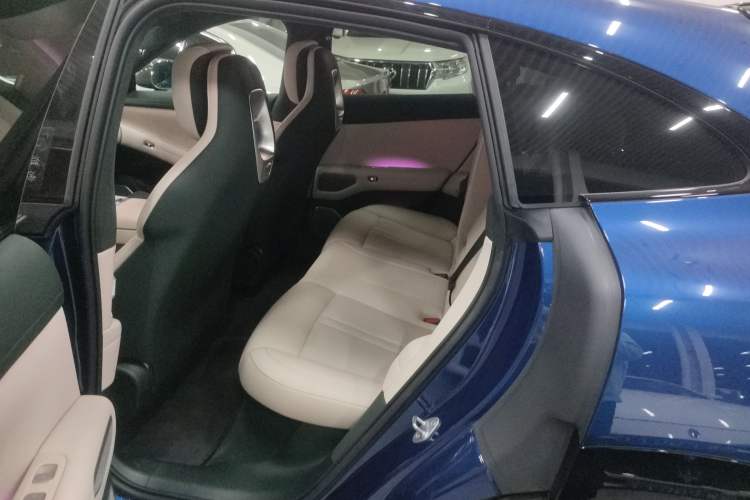 Used Xiaomi Auto YU7 2025 Ultra-Long Range High-Performance All-Wheel-Drive Max Edition Left Rear Seat