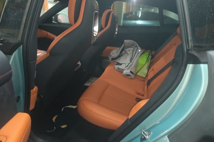 Used Xiaomi Auto YU7 2025 Ultra-Long Range All-Wheel Drive Pro Version Left Rear Seat