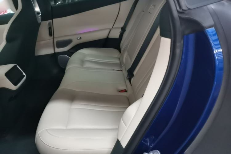 Used Xiaomi Auto YU7 2025 Ultra-Long Range High-Performance All-Wheel-Drive Max Edition Left Rear Seat