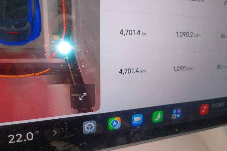 Used Xiaomi Auto YU7 2025 Ultra-Long Range High-Performance All-Wheel-Drive Max Edition Odometer Close Up