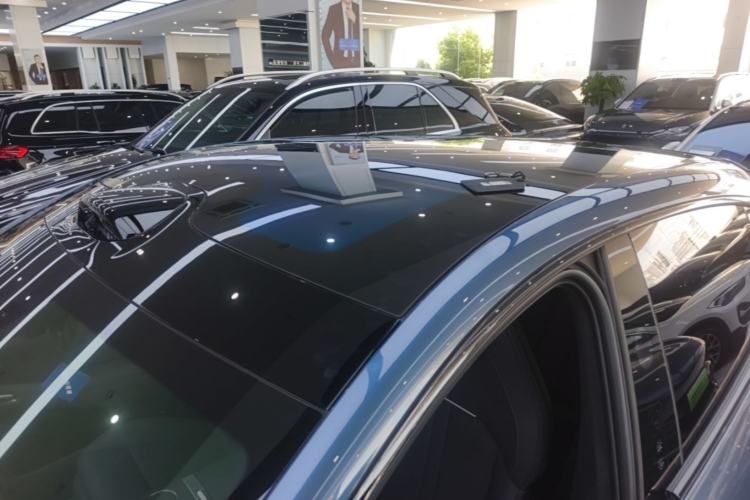 Used Xiaomi Auto YU7 2025 Ultra-Long Range High-Performance All-Wheel-Drive Max Edition Roof