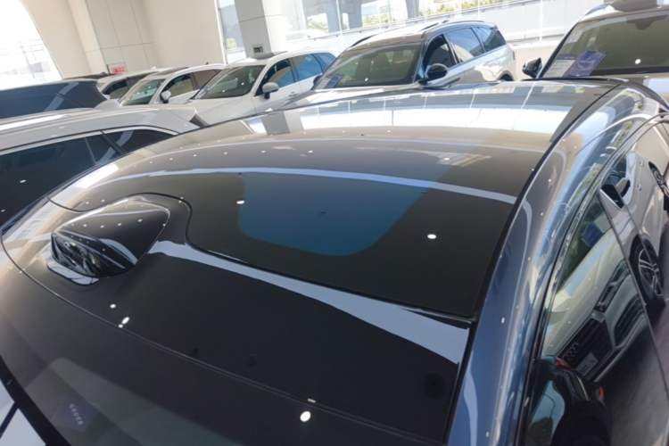 Used Xiaomi Auto YU7 2025 Ultra-Long Range High-Performance All-Wheel-Drive Max Edition Roof