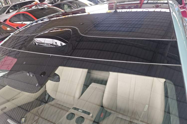 Used Xiaomi Auto YU7 2025 Ultra-Long Range High-Performance All-Wheel-Drive Max Edition Roof