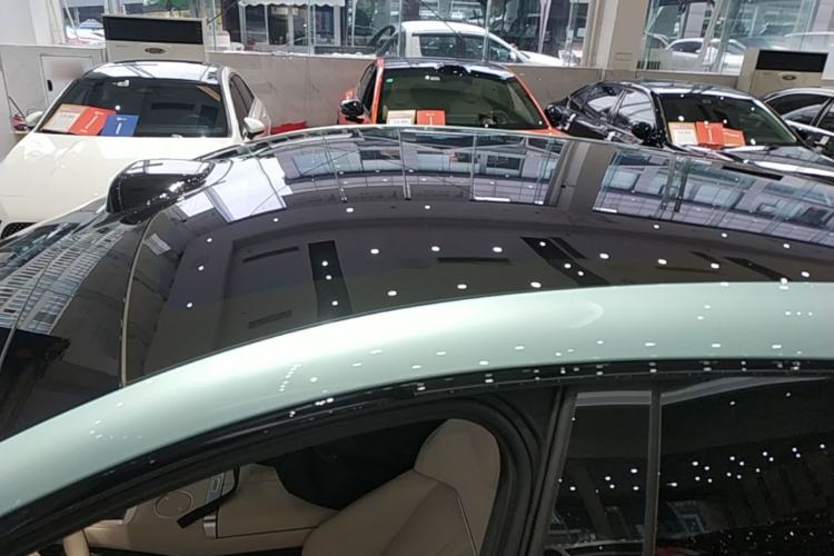 Used Xiaomi Auto YU7 2025 Ultra-Long Range Rear-Wheel Drive Version Roof