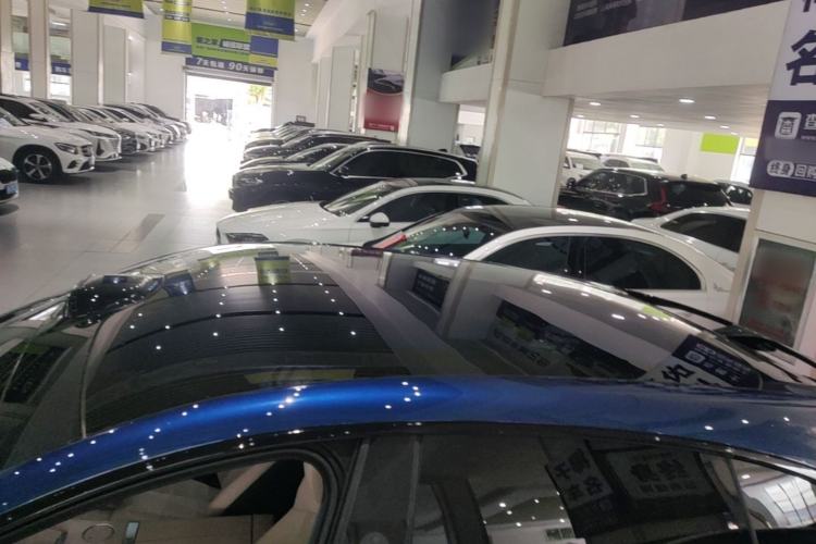Used Xiaomi Auto YU7 2025 Ultra-Long Range High-Performance All-Wheel-Drive Max Edition Roof