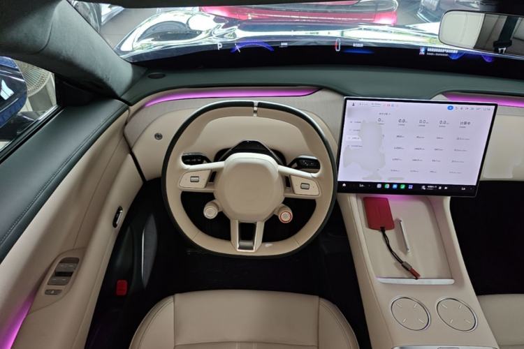 Used Xiaomi Auto YU7 2025 Ultra-Long Range High-Performance All-Wheel-Drive Max Edition Steering Wheel