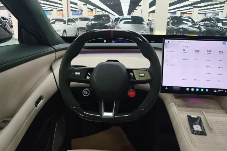 Used Xiaomi Auto YU7 2025 Ultra-Long Range High-Performance All-Wheel-Drive Max Edition Steering Wheel