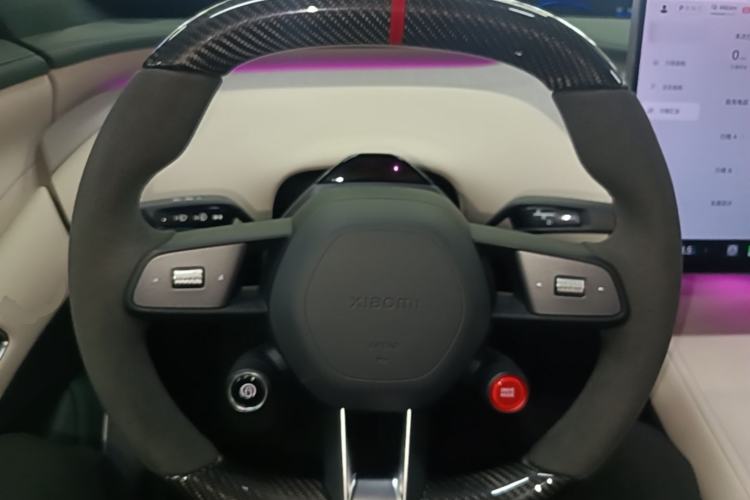 Used Xiaomi Auto YU7 2025 Ultra-Long Range High-Performance All-Wheel-Drive Max Edition Steering Wheel