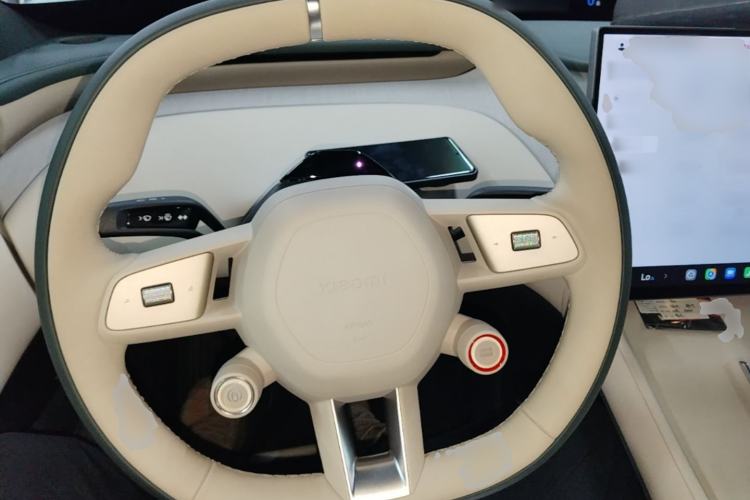 Used Xiaomi Auto YU7 2025 Ultra-Long Range All-Wheel Drive Pro Version Steering Wheel