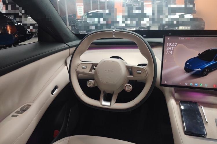 Used Xiaomi Auto YU7 2025 Ultra-Long Range High-Performance All-Wheel-Drive Max Edition Steering Wheel