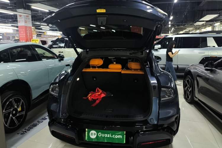 Used Xiaomi Auto YU7 2025 Ultra-Long Range All-Wheel Drive Pro Version Trunk