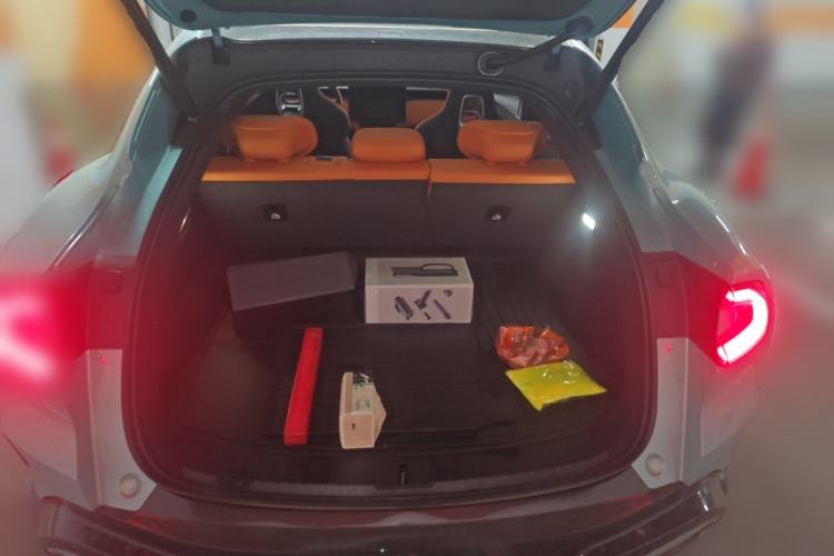 Used Xiaomi Auto YU7 2025 Ultra-Long Range All-Wheel Drive Pro Version Trunk