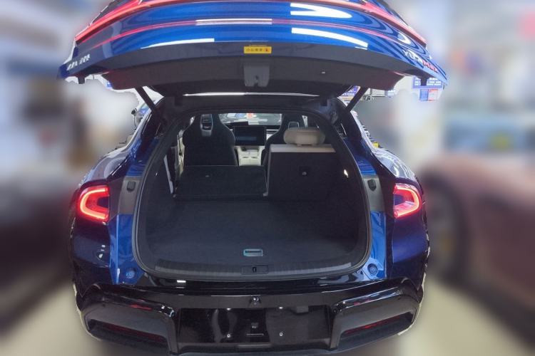 Used Xiaomi Auto YU7 2025 Ultra-Long Range High-Performance All-Wheel-Drive Max Edition Trunk