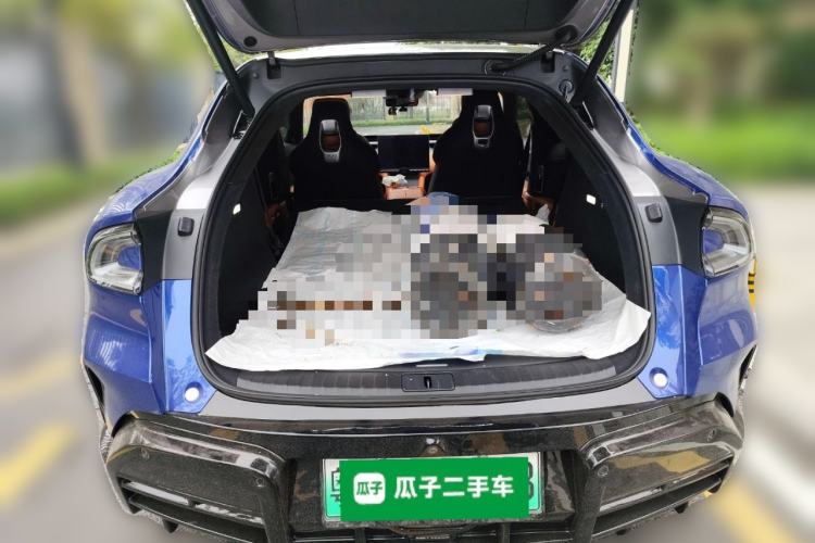 Used Xiaomi Auto YU7 2025 Ultra-Long Range High-Performance All-Wheel-Drive Max Edition Trunk