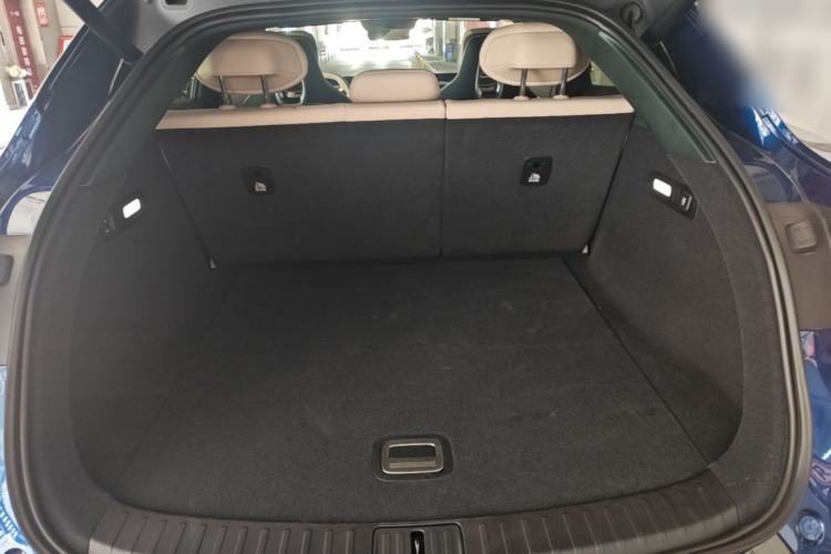 Used Xiaomi Auto YU7 2025 Ultra-Long Range Rear-Wheel Drive Version Trunk