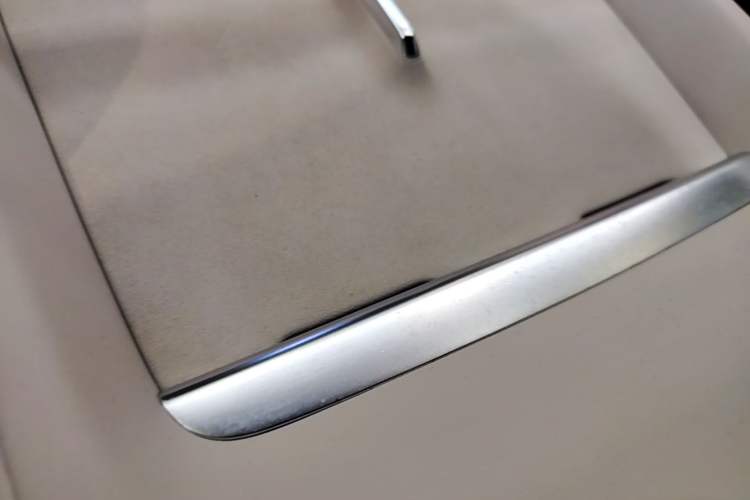 Used Xiaomi Auto YU7 2025 Ultra-Long Range High-Performance All-Wheel-Drive Max Edition Vehicle Key