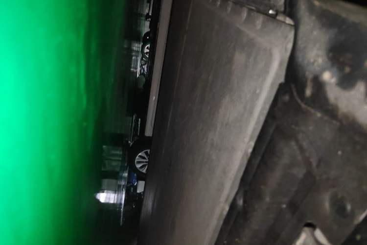 Used Xiaomi Auto YU7 2025 Ultra-Long Range Rear-Wheel Drive Version Chassis Rear Right