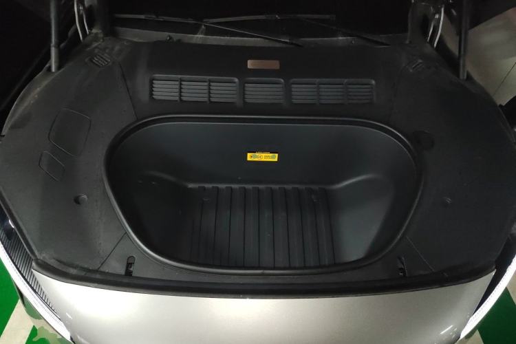 Used Xiaomi Auto YU7 2025 Ultra-Long Range Rear-Wheel Drive Version Engine Bay