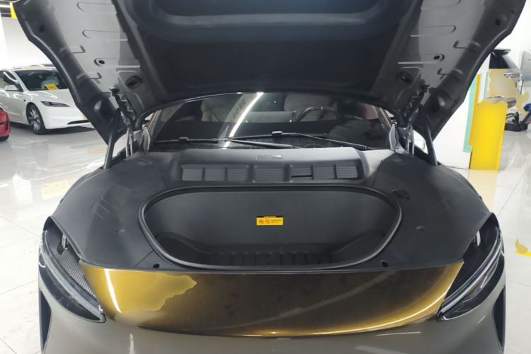 Used Xiaomi Auto YU7 2025 Ultra-Long Range Rear-Wheel Drive Version Engine Bay