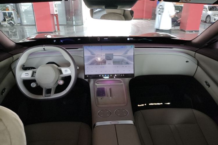 Used Xiaomi Auto YU7 2025 Ultra-Long Range All-Wheel Drive Pro Version Center Console