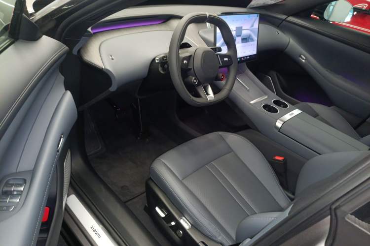 Used Xiaomi Auto YU7 2025 Ultra-Long Range Rear-Wheel Drive Version Driver Seat