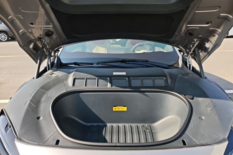 Used Xiaomi Auto YU7 2025 Ultra-Long Range Rear-Wheel Drive Version Engine Bay