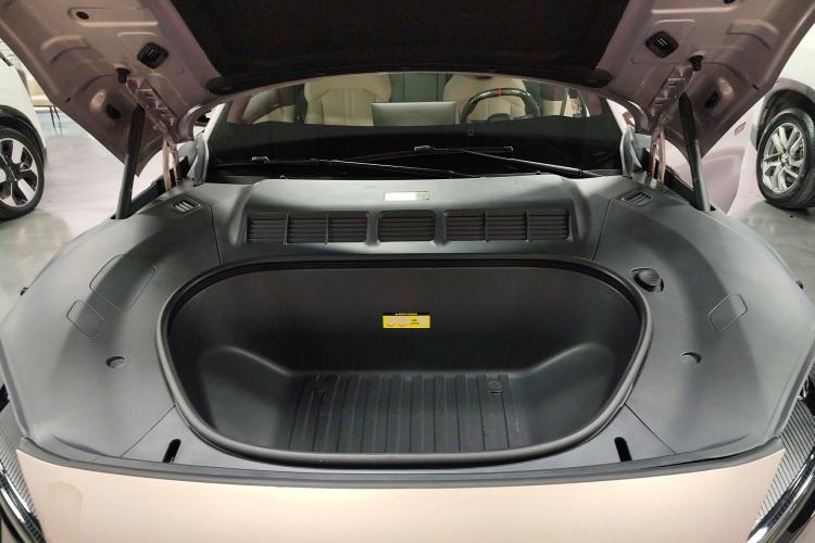 Used Xiaomi Auto YU7 2025 Ultra-Long Range High-Performance All-Wheel-Drive Max Edition Engine Bay