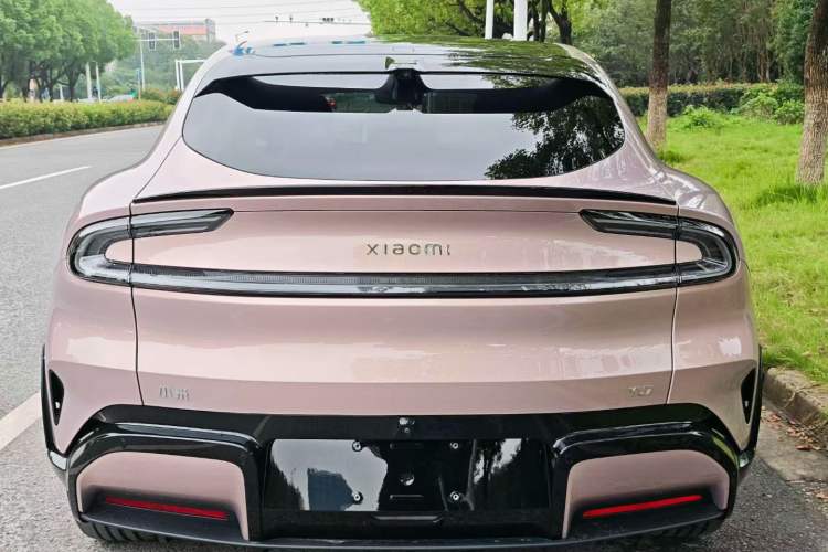 Used Xiaomi Auto YU7 2025 Ultra-Long Range Rear-Wheel Drive Version Exterior 6